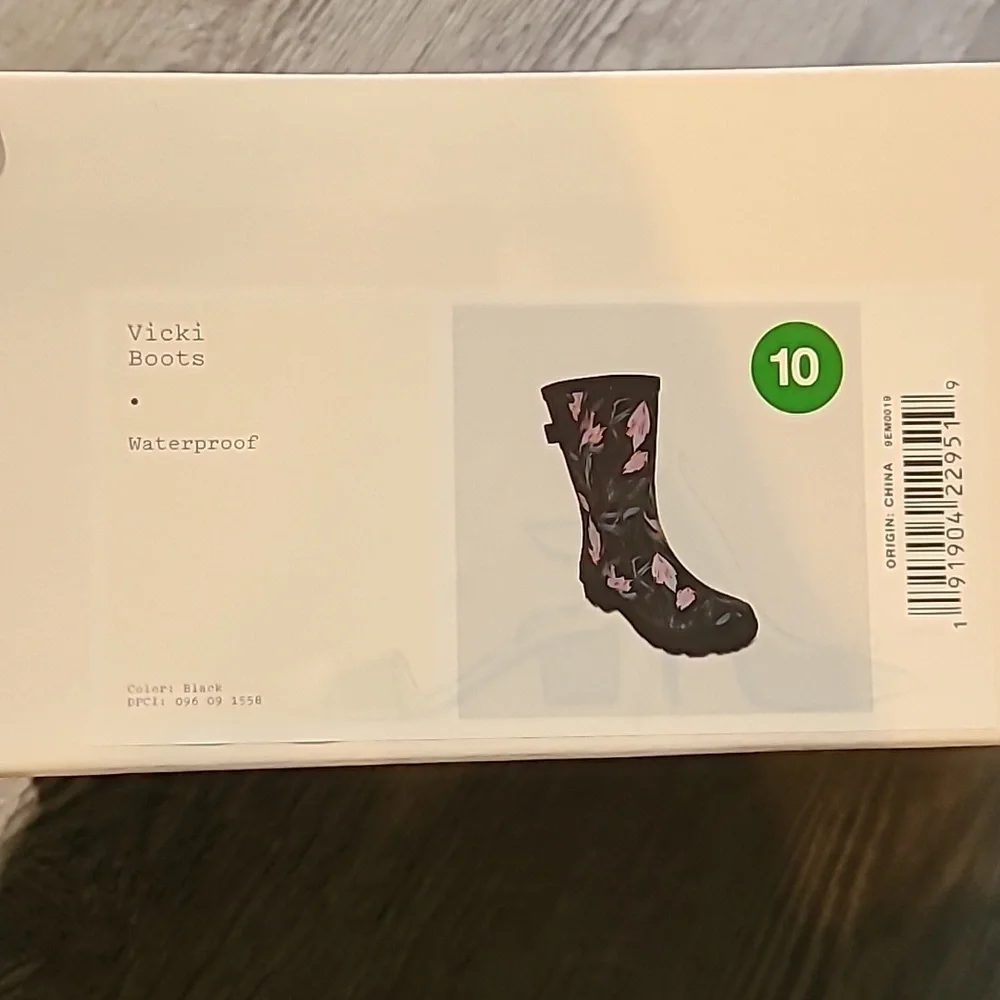 A New Day WATERPROOF Floral Vicki Mid Calf Rubber Rain Boots